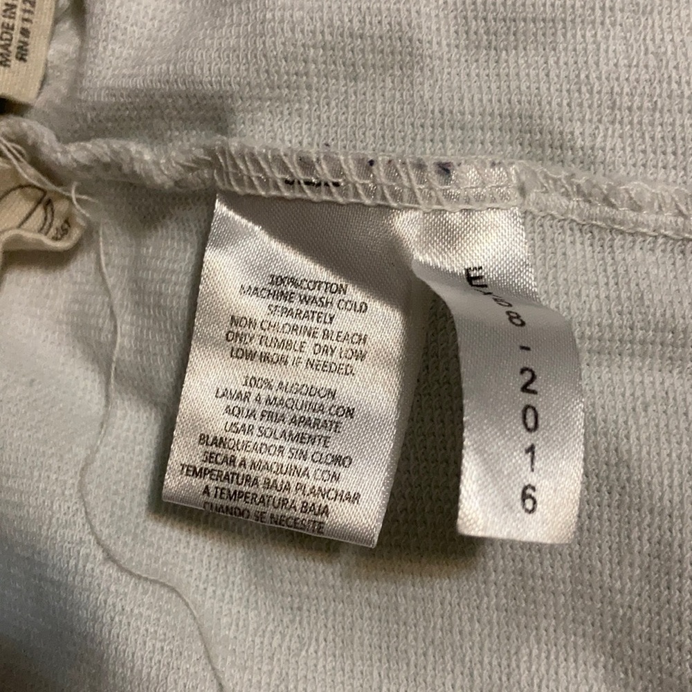 Capris - Picture 3 of 3